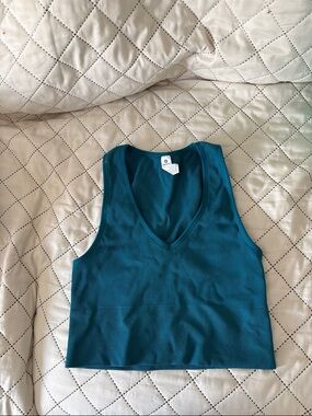 90 Degree By Reflex Teal Ribbed V-Neck Cropped Tank Top